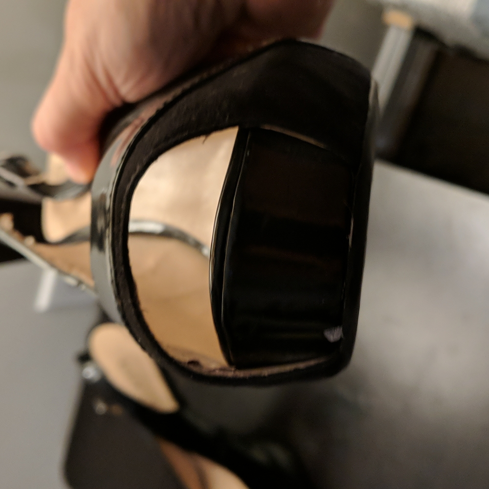 Guess black heels size 8 1/2 - Picture 5 of 5